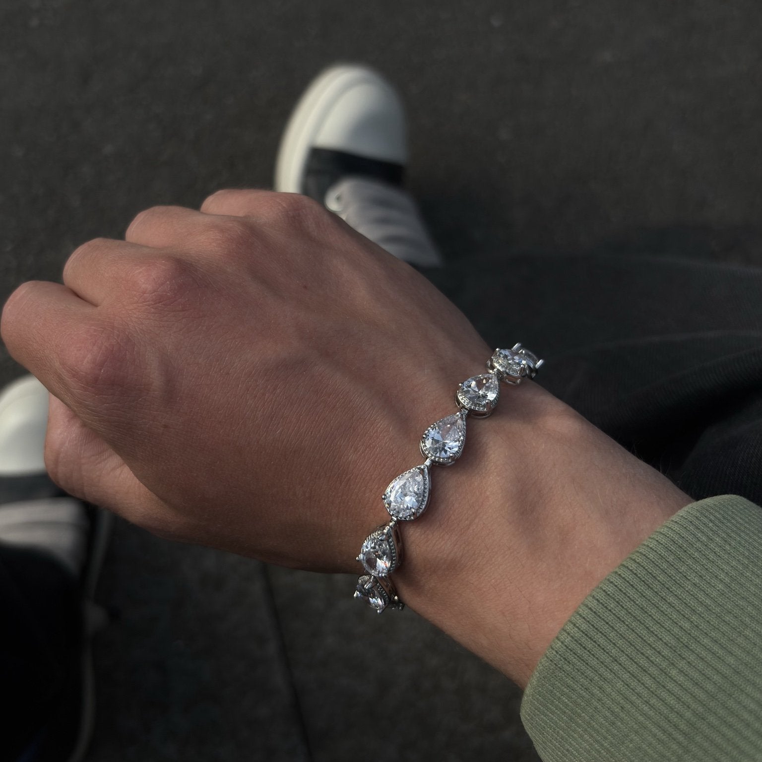 Raindrop-Bracelet